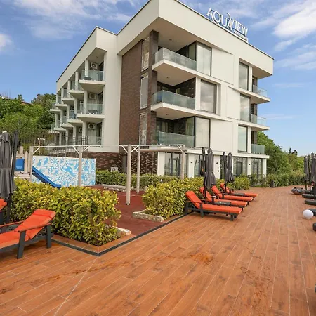 Aquaview Lux & Pool